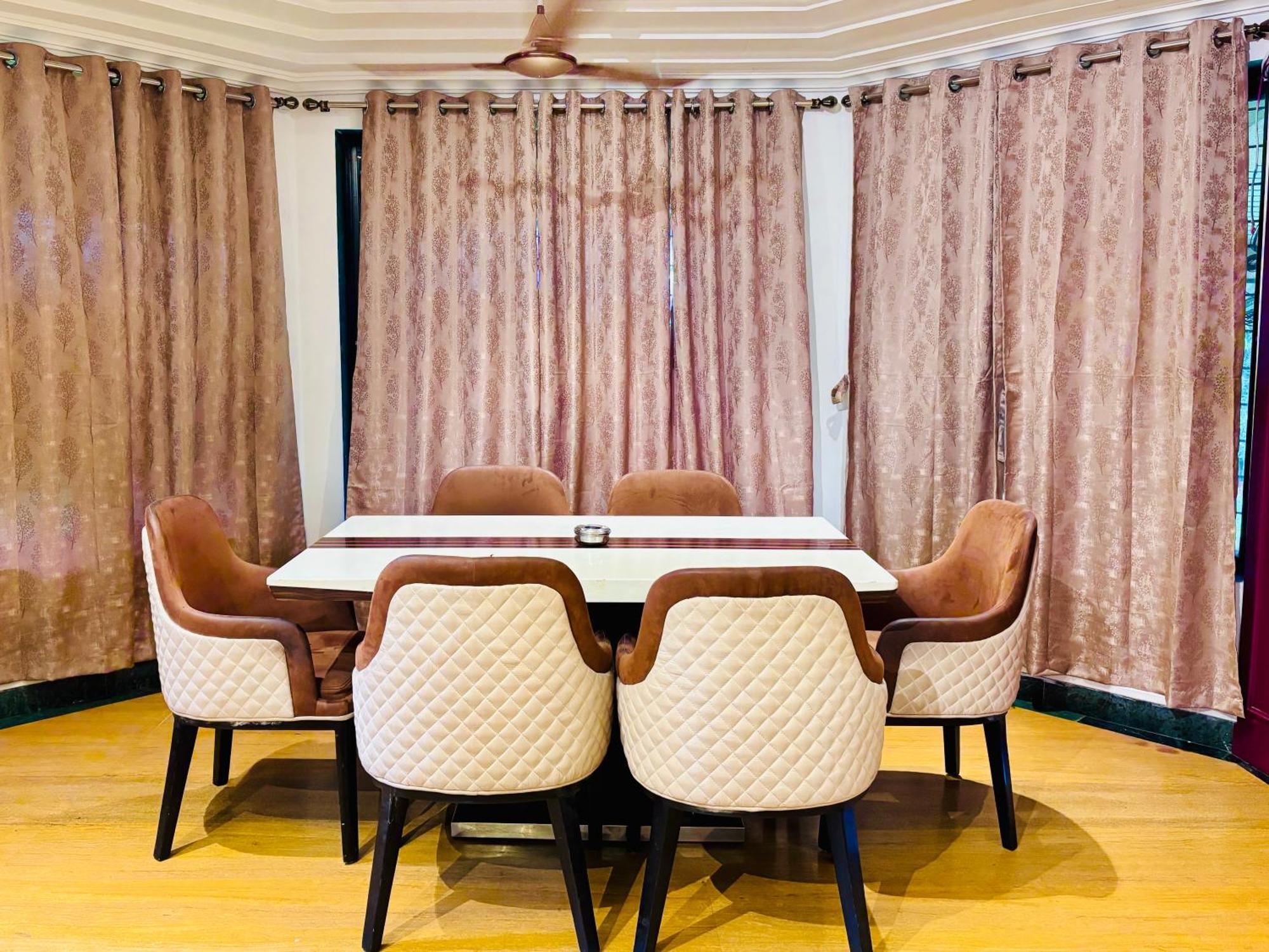 Bailey'S Castle Villa 罗纳瓦拉 外观 照片